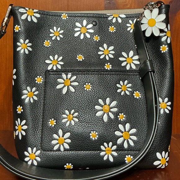 kate spade Black Daisy Print Shoulder Bucket Bag - Picture 5 of 9